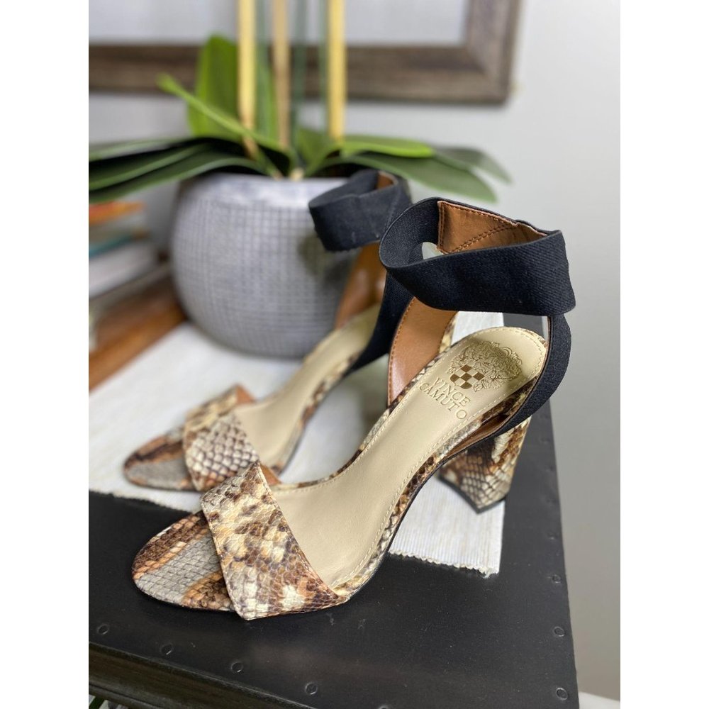 Vince Camuto Citriana Block Heel Sandal Snakeskin - Picture 9 of 12